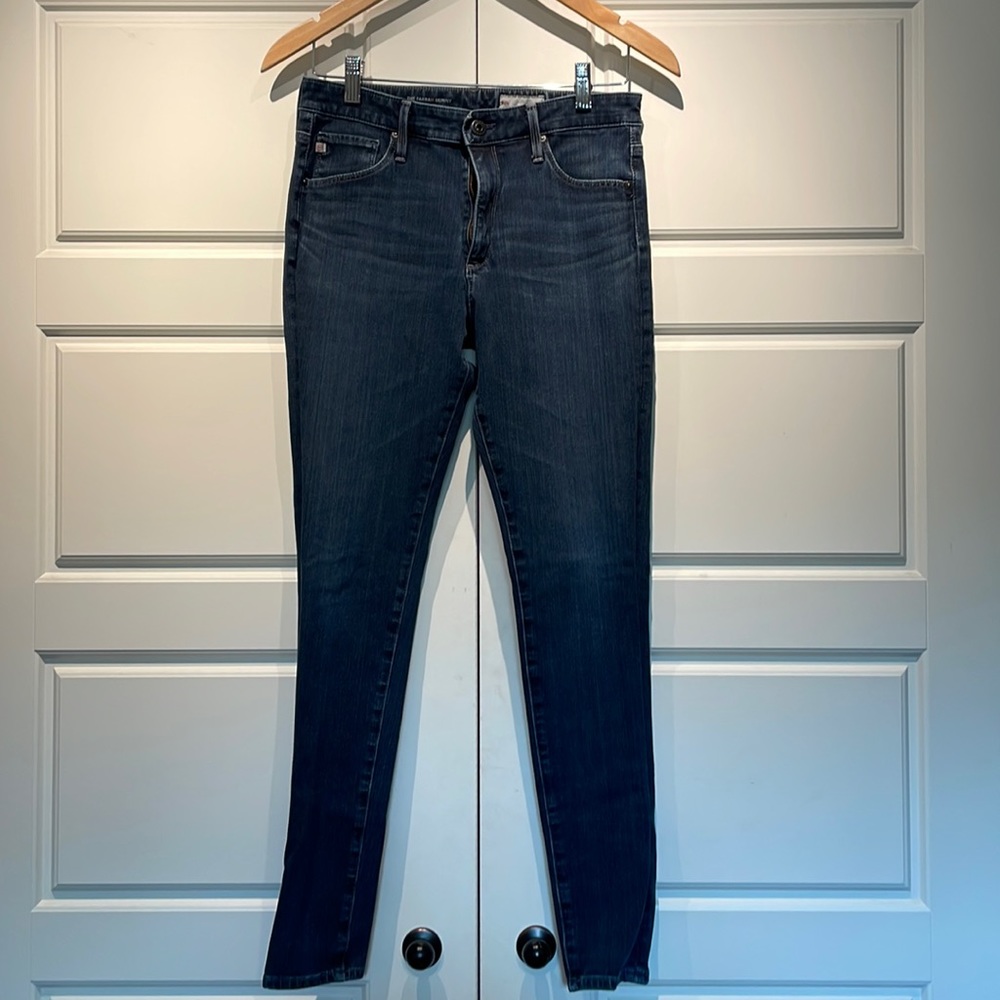 AG The Farrah Skinny High Rise - 29R